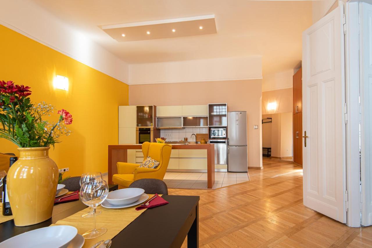 Patrik's Budapest Center Apartment Extérieur photo