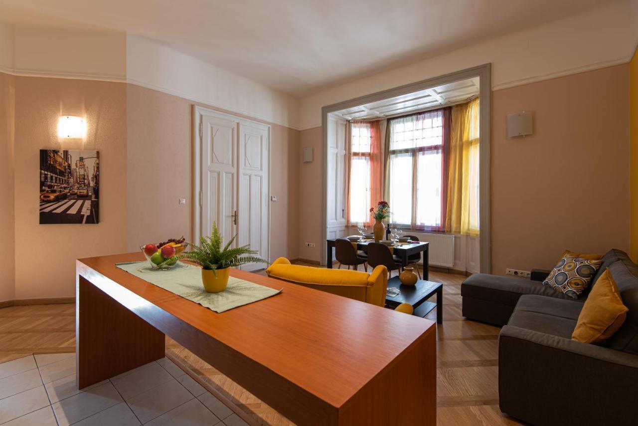 Patrik's Budapest Center Apartment Extérieur photo